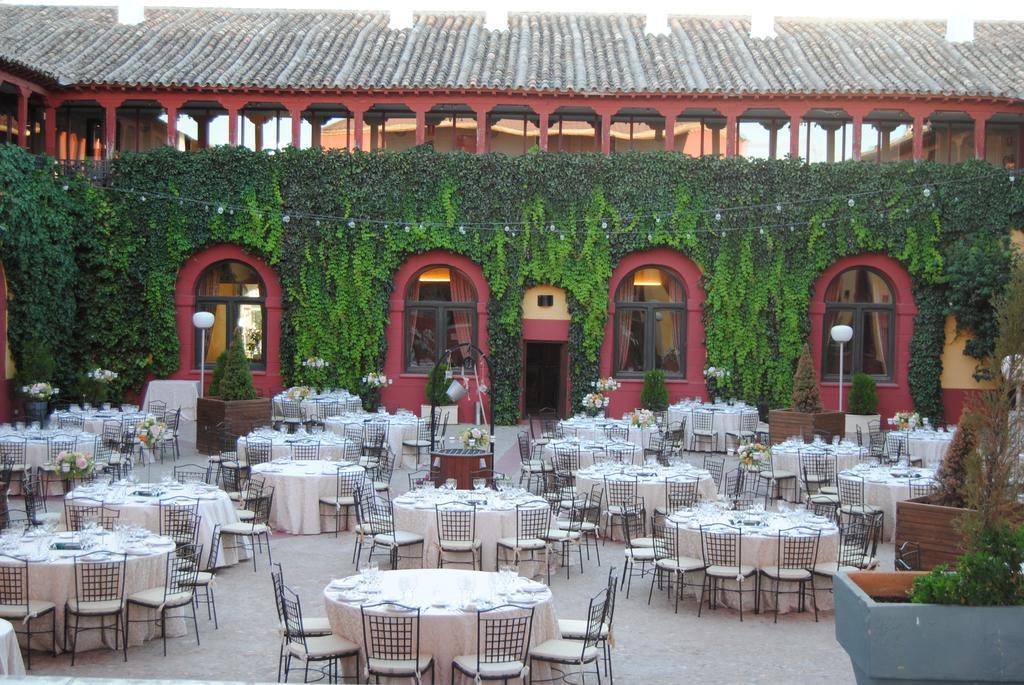 Hotel Convento De Santa Clara Alcázar de San Juan Exterior foto